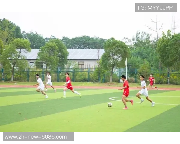 足球娇子在绿茵场上的拼搏与荣耀展现了青春的无限可能与梦想的追逐 足球娇子在绿茵场上的拼搏与荣耀展现了青春的无限可能与梦想的追逐